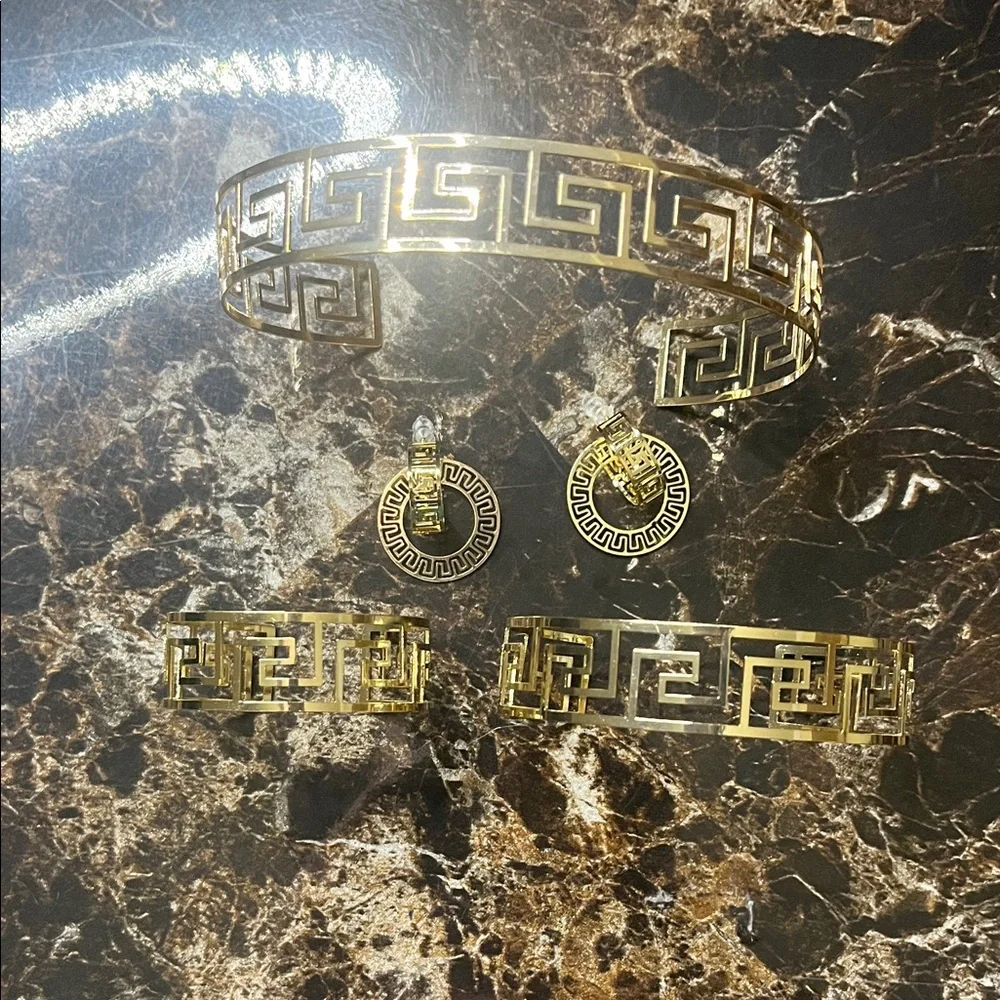 Gold Greek Key Jewelry Set - Picture 2 of 2